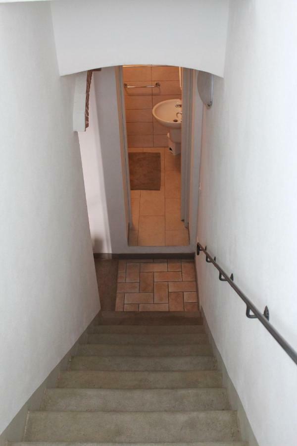 Affittacamere Cipri Montale  Exteriör bild